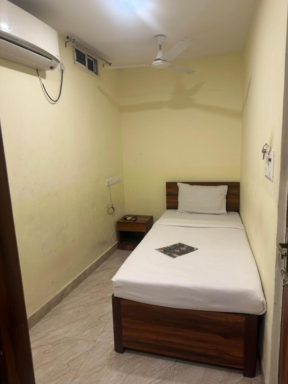 Hotel Holiday Express Calcutta Extérieur photo